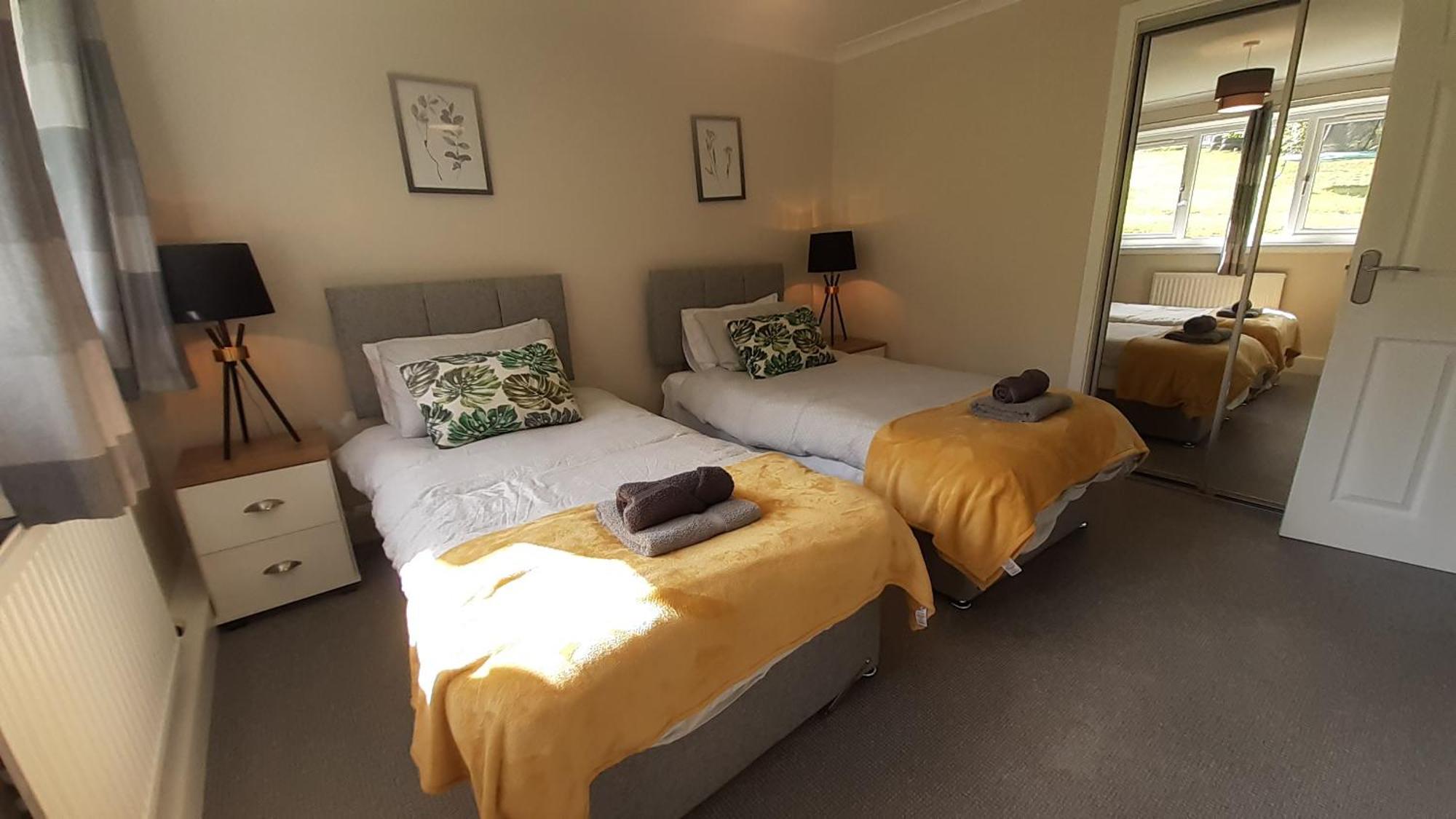 Carvetii - Clark House - Spacious Ground Floor Flat Rosyth Exterior foto